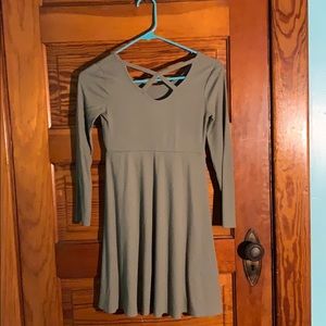 Darker green dress (kids)